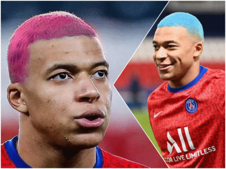 Mbappé cheveux rose